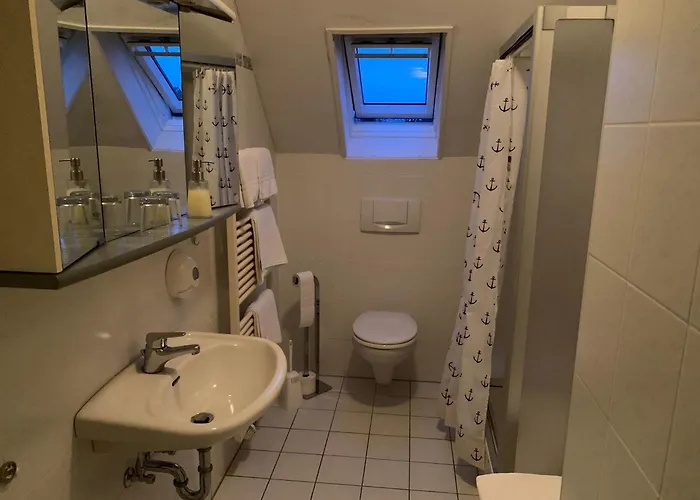 Waldhotel Hensel's Felsenkeller Отель *